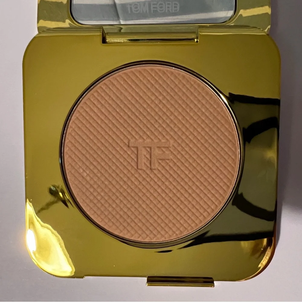 Tom Ford sheer buildable